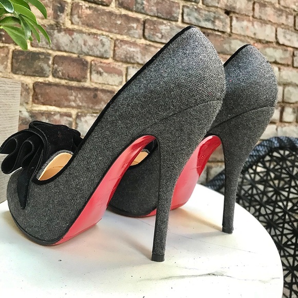 RARE Christian Louboutin size 38 grey black pumps - Picture 5 of 6